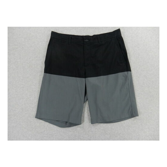 Nike Standard Fit Dri Fit Golf Shorts (Mens 32) Black/Gray  image {1}